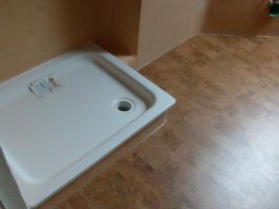 Badgestaltung mit natürlichem Material