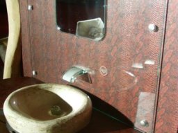 Waschtisch-Ensemble Schlangenhaut