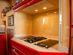 Lehmputz mit Mittelblock, rot