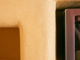 Lehmputz mit Mittelblock, rot