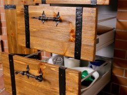 Rustikal mit schmiedeeisernen Elementen